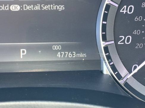 Used 2023 Toyota Highlander XLE FWD image 31