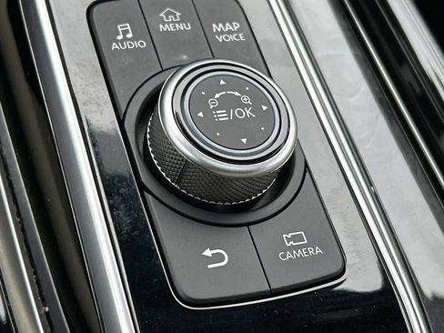 Used 2024 INFINITI QX80 Sensory image 35