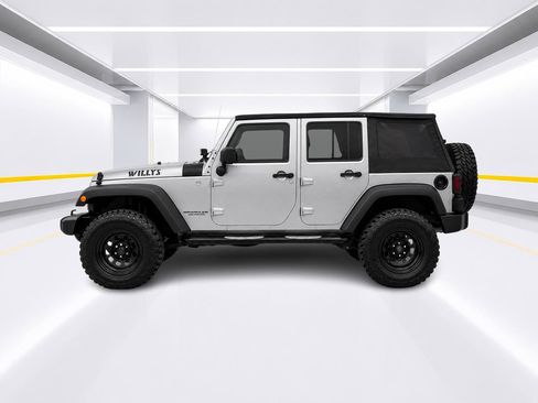 Used 2014 Jeep Wrangler Unlimited Sport AWD/4WD image 2