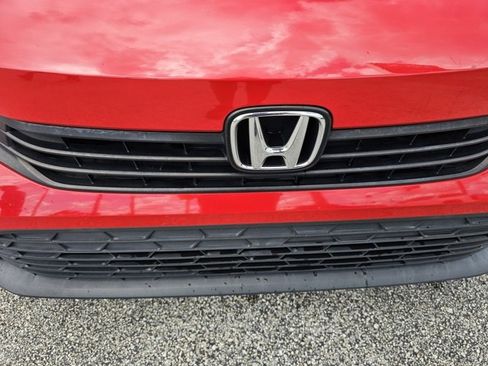 Used 2022 Honda Civic Sport image 9
