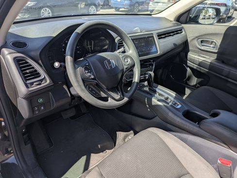 Used 2021 Honda HR-V EX image 16