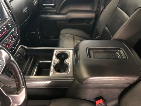 Used 2016 GMC Sierra 1500 SLT w/ All-Terrain Package image 7