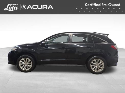 Used 2017 Acura RDX AWD image 2