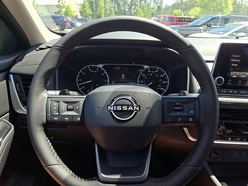 New 2026 Nissan Rogue Dark Armor FWD image 18