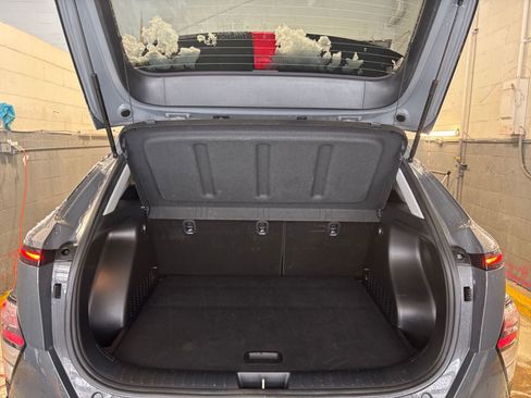 Used 2025 Hyundai Kona SEL image 31