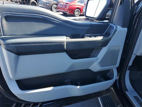 Used 2021 Ford F150 Limited image 14