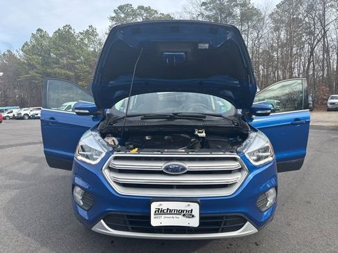 Certified 2018 Ford Escape Titanium image 23