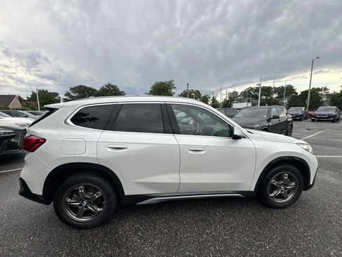 Used 2023 BMW X1 xDrive28i w/ Convenience Package AWD/4WD image 9