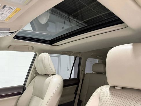 Used 2017 Lexus GX 460 Luxury image 16