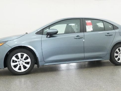 New 2026 Toyota Corolla LE FWD image 18