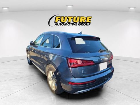Used 2019 Audi Q5 2.0T Premium Plus w/ Premium Plus Package AWD/4WD image 4