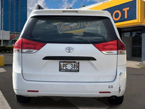 Used 2013 Toyota Sienna L FWD image 4