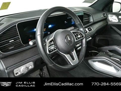 Used 2022 Mercedes-Benz GLS 450 4MATIC image 2