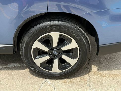 Used 2018 Subaru Forester 2.5i Premium w/ All-Weather Package AWD/4WD image 38