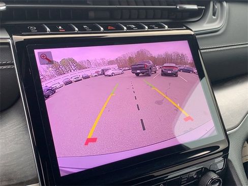 Certified 2025 Jeep Grand Cherokee Limited w/ Black Appearance Package image 30