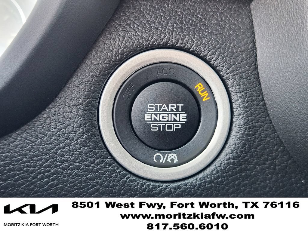 Used 2024 RAM 1500 Laramie AWD/4WD image 20