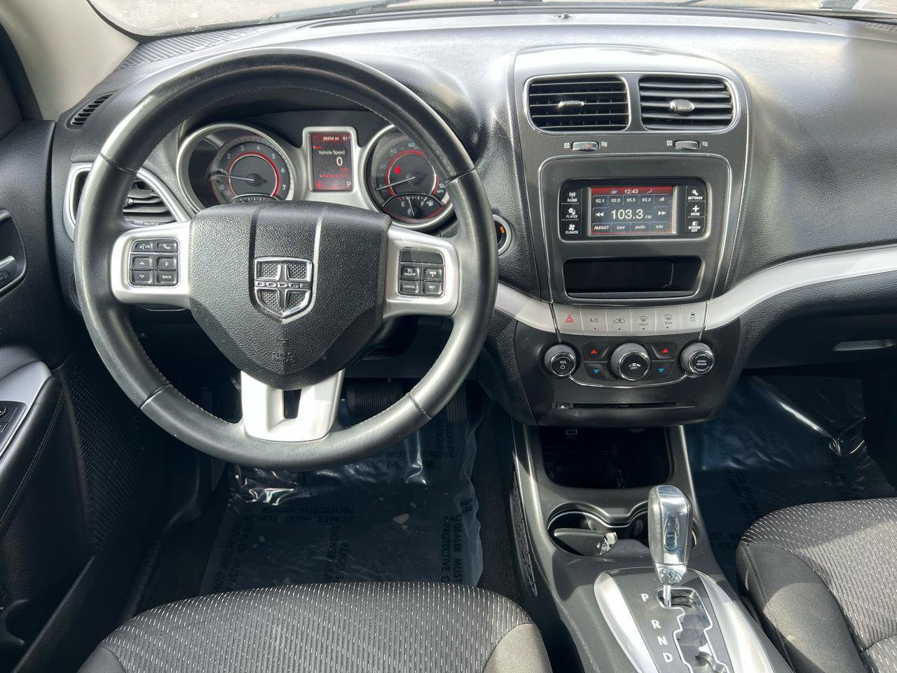 Used 2017 Dodge Journey SXT w/ Premium Group FWD image 17