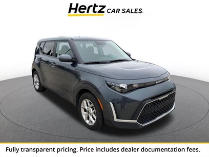 Used 2025 Kia Soul LX w/ LX Technology Package