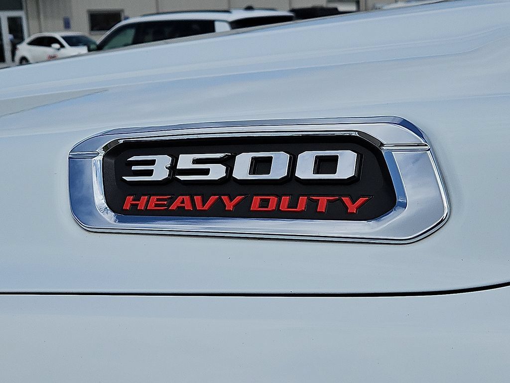 Used 2024 RAM 3500 Big Horn AWD/4WD image 14