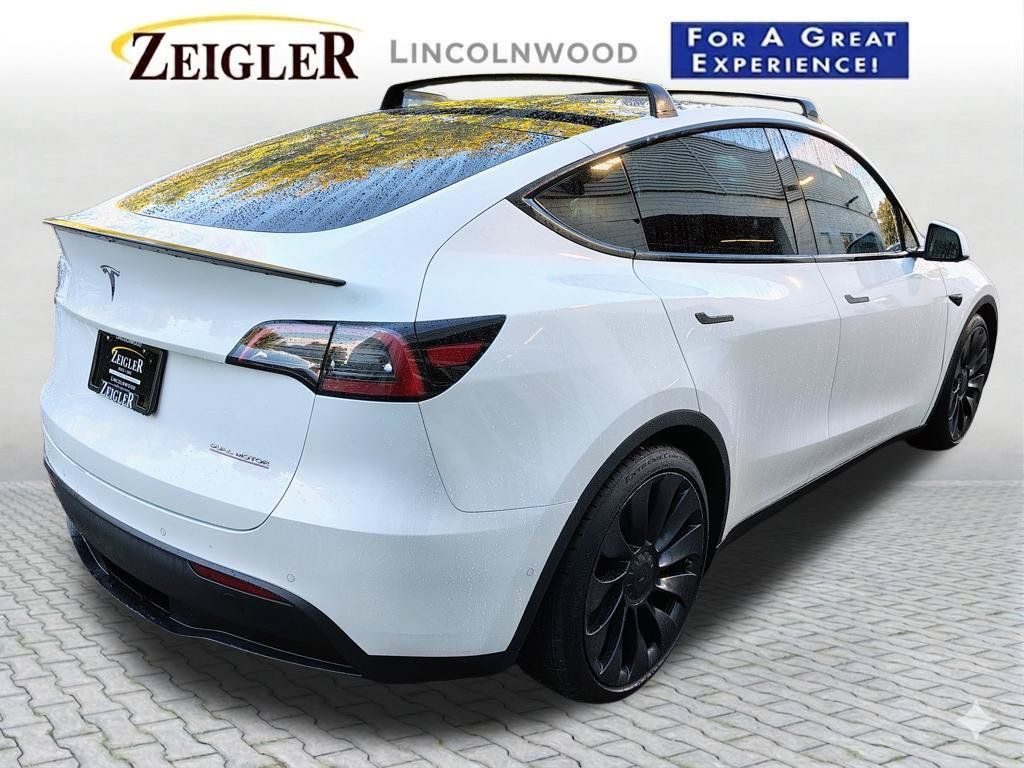 Used 2022 Tesla Model Y Performance AWD/4WD image 11