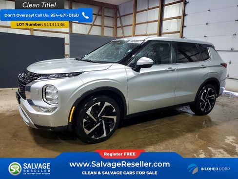 Used 2024 Mitsubishi Outlander AWD image 1