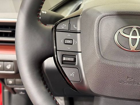 New 2026 Toyota Prius Plug-In Hybrid FWD image 24