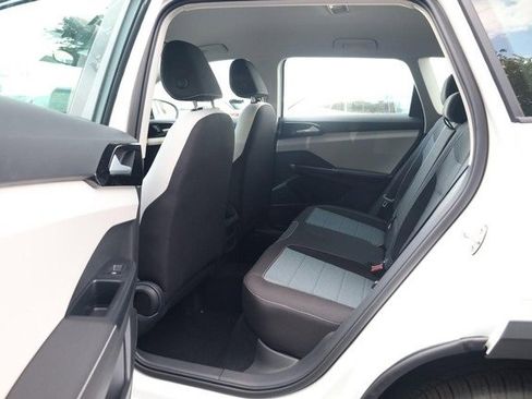 New 2025 Volkswagen Taos S image 20