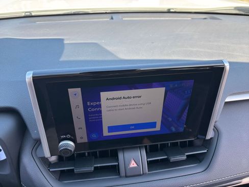 Used 2025 Toyota RAV4 LE image 17