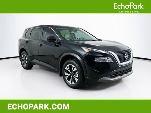 Used 2023 Nissan Rogue SV image 1