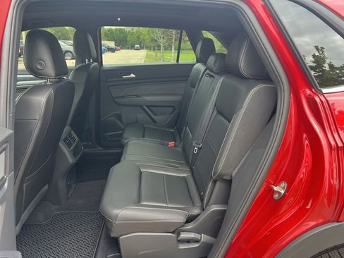 Used 2021 Volkswagen Atlas Cross Sport SE AWD/4WD image 43
