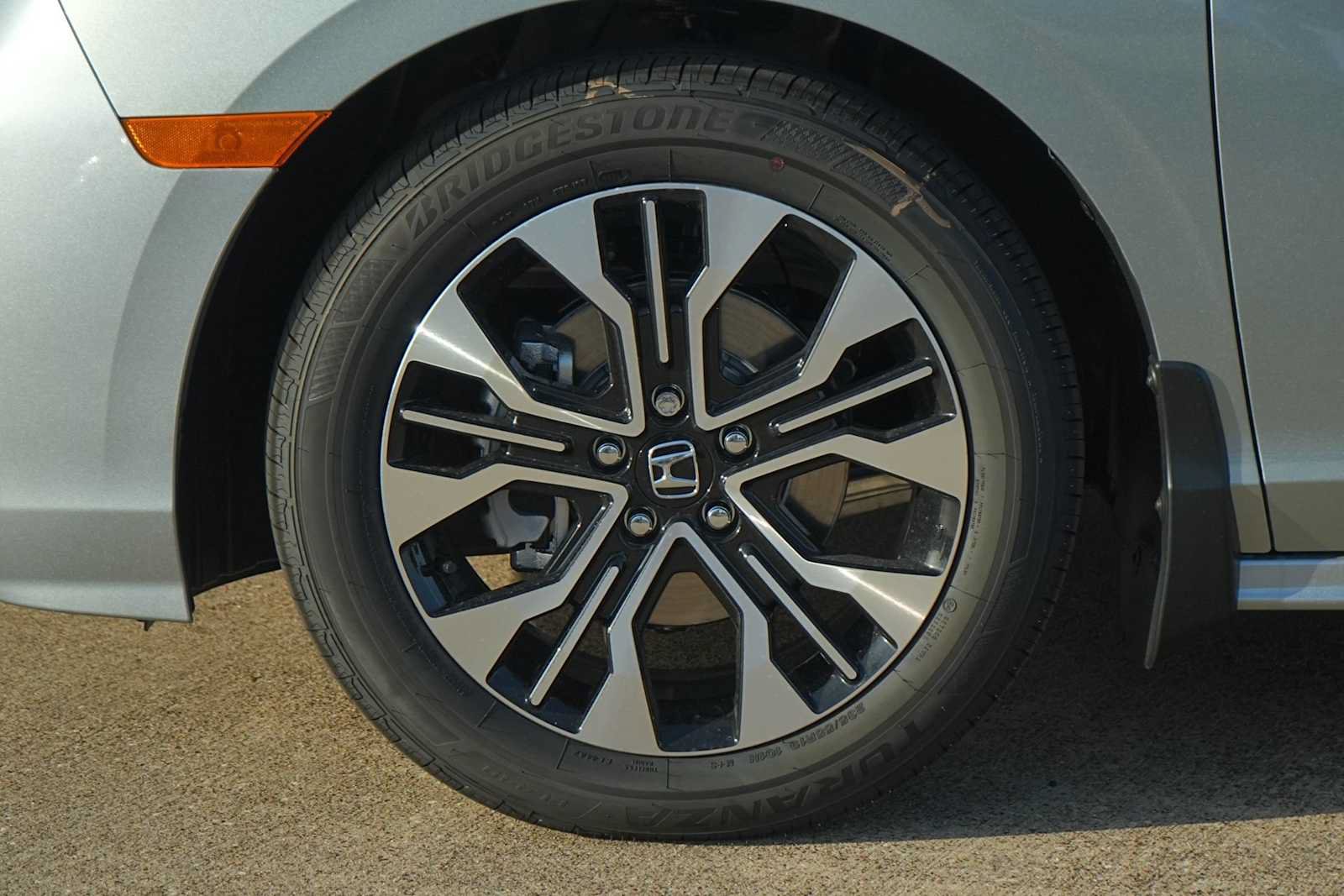 New 2027 Honda Odyssey Elite image 7