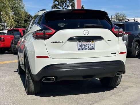 Certified 2023 Nissan Murano SV w/ SV Midnight Edition Package image 3
