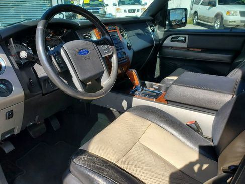 Used 2008 Ford Expedition EL Eddie Bauer image 15