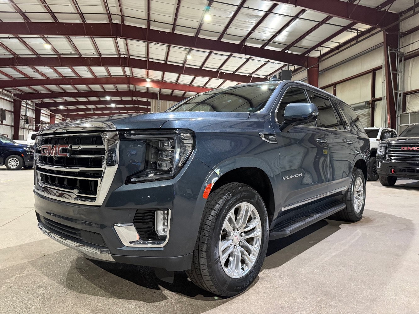 Used 2021 GMC Yukon SLT w/ SLT Luxury Plus Package RWD image 9
