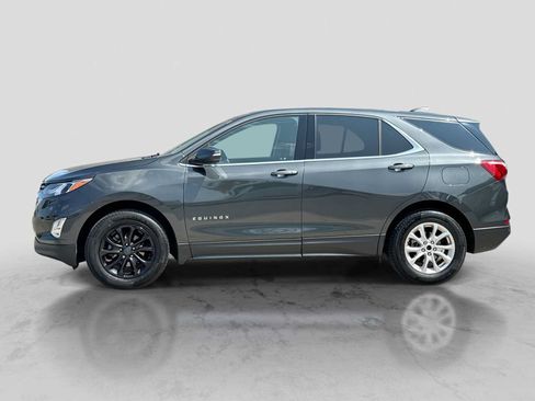Used 2019 Chevrolet Equinox LT w/ Driver Convenience Package AWD/4WD image 3