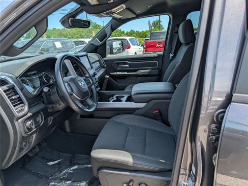 Used 2022 RAM 1500 Big Horn AWD/4WD image 14