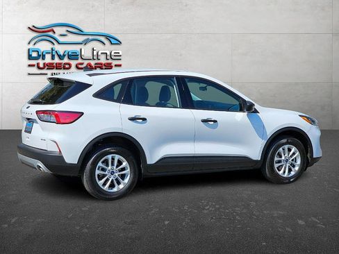 Used 2022 Ford Escape S image 10