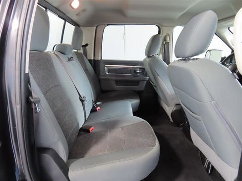 Used 2018 RAM 1500 Big Horn image 31