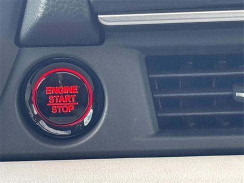 New 2026 Honda Pilot Touring image 24