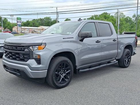 Used 2023 Chevrolet Silverado 1500 Custom w/ Rally Edition AWD/4WD image 3