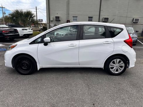 Used 2018 Nissan Versa Note S FWD image 3