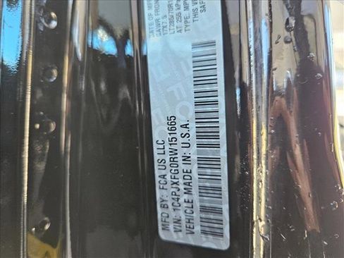 Used 2024 Jeep Wrangler Unlimited Rubicon w/ Safety Group AWD/4WD image 24