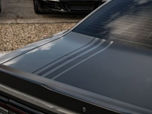 Used 2018 Dodge Challenger R/T image 47