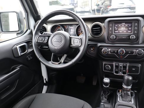 Used 2018 Jeep Wrangler Unlimited Sport S image 15