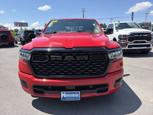 Used 2025 RAM 1500 Big Horn AWD/4WD image 2