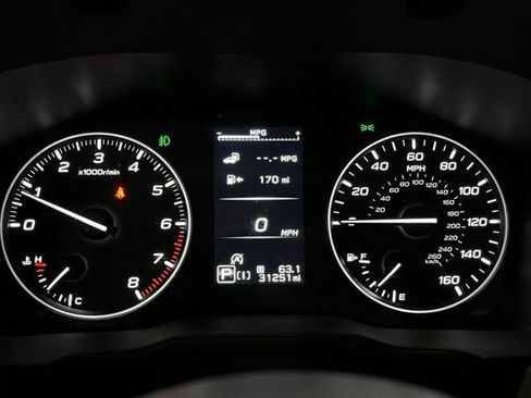 Used 2024 Subaru Crosstrek 2.0i Premium AWD/4WD image 15