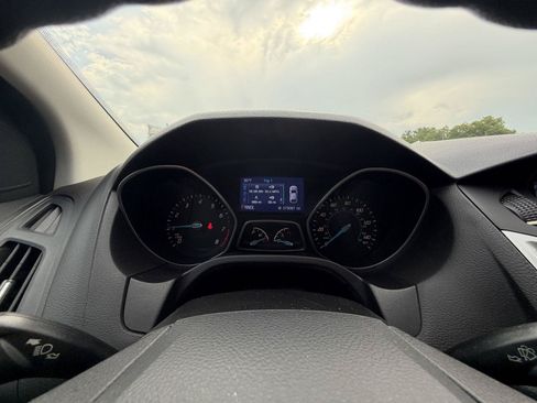 Used 2014 Ford Focus SE FWD image 15