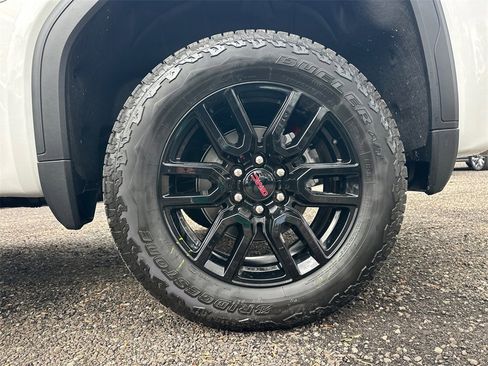 New 2026 GMC Sierra 1500 Elevation w/ Elevation Premium Package image 20