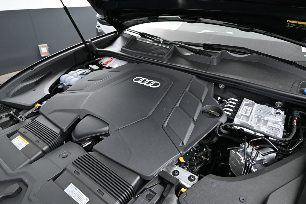 New 2027 Audi Q8 Premium Plus AWD/4WD image 22