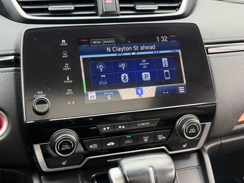 Used 2018 Honda CR-V Touring image 24